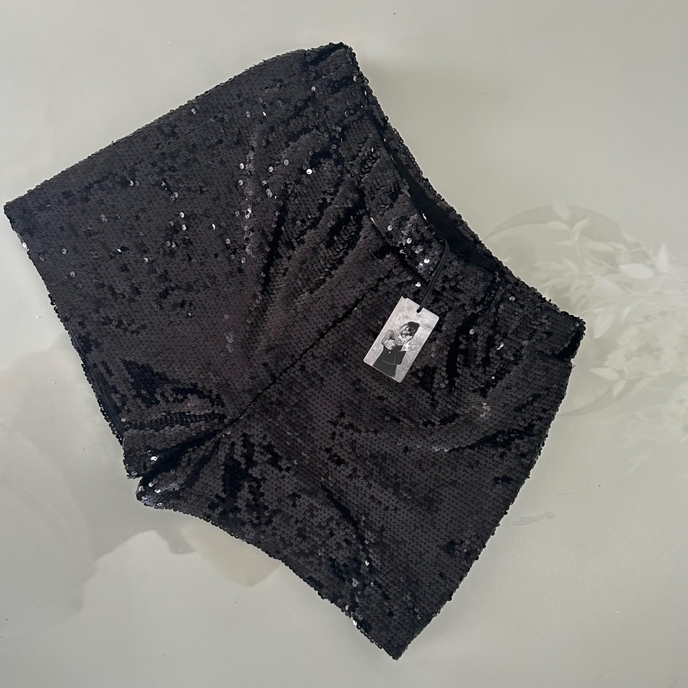 Sincerely Jules black sequence shorts size L